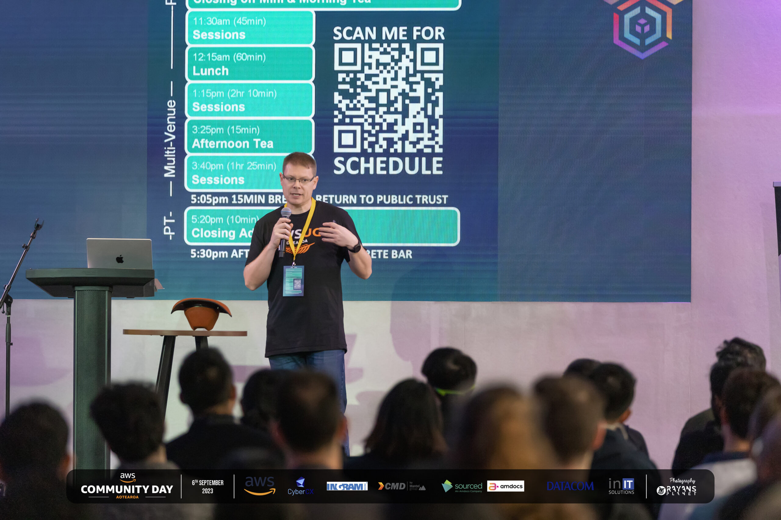 AWS Community Day 2023 — photo 118 of 240