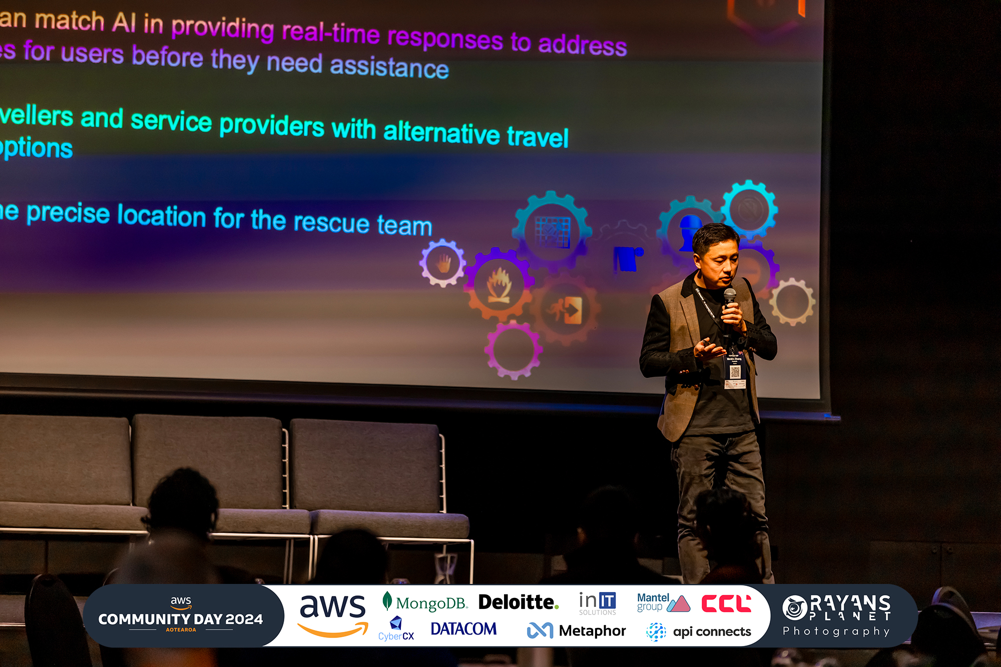 AWS Community Day 2024 — photo 215 of 298