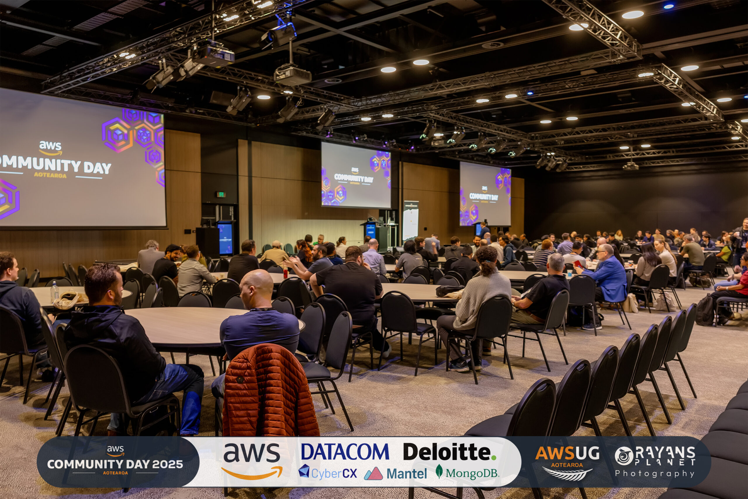AWS Community Day 2025 — photo 174 of 350